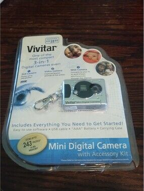 Vivitar digital camera set of 2